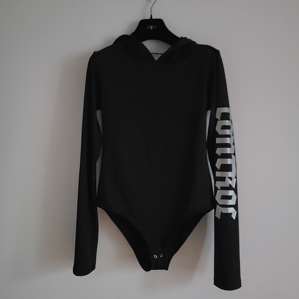 Forever 21 Black and White Bodysuit Size M